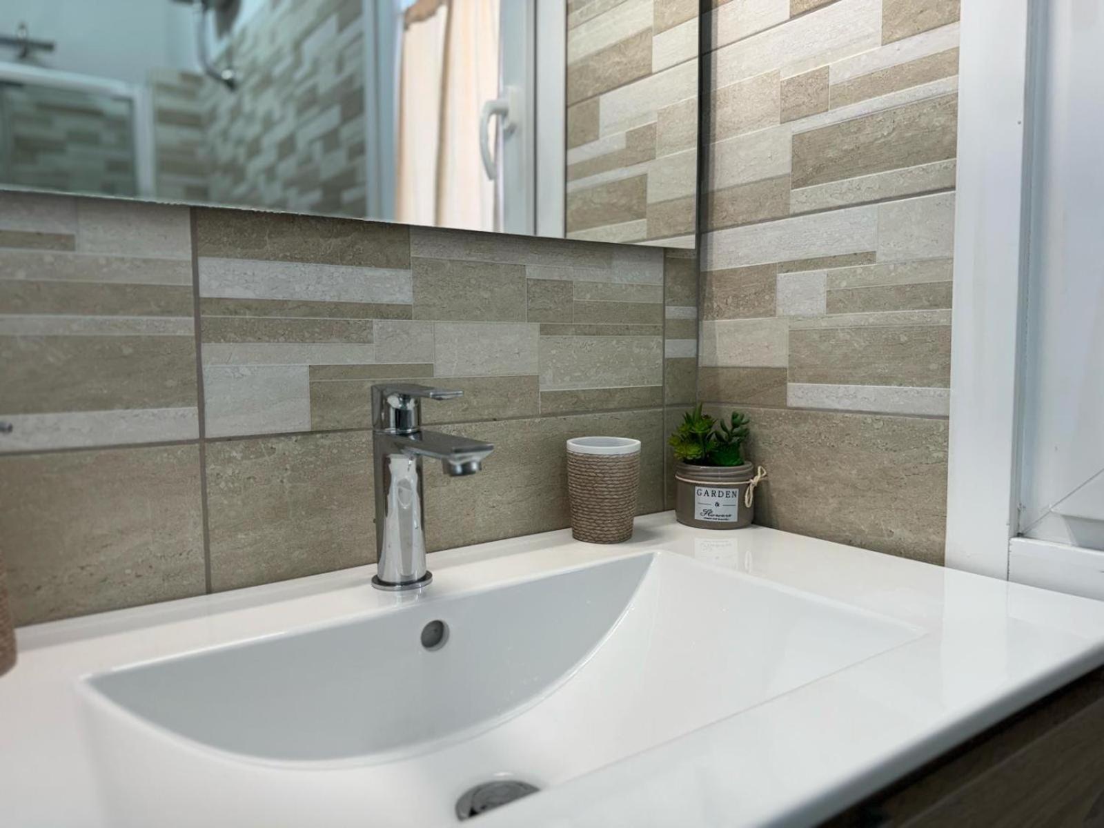 B&B Sensorial Experience Villamassargia エクステリア 写真